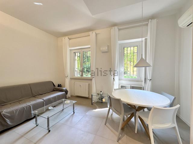 Appartamento in affitto di 54 m² in Via Moisè Loria