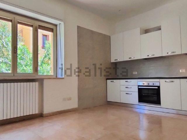 Appartamento in affitto di 54 m² in Via Paolo Caliari, 22