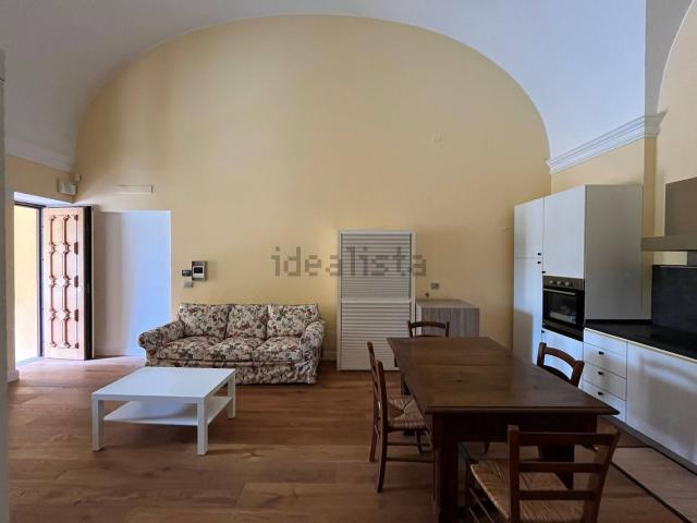Appartamento in affitto di 54 m² in Via Ruetta, 18