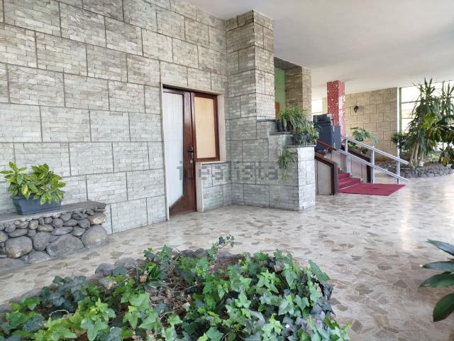 Appartamento in affitto di 55 m² in Corso Francia, 155