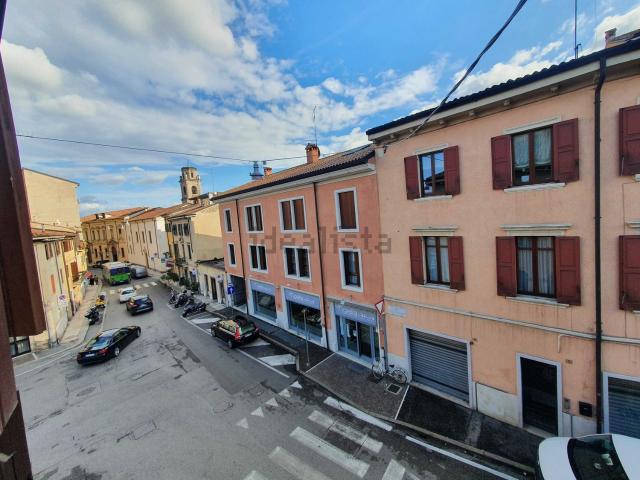 Appartamento in affitto di 55 m² in Via Angelo Scarsellini, 2