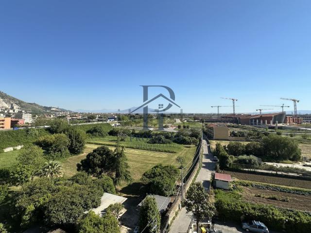 Appartamento in affitto di 55 m² in Via Campania, 100