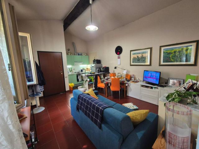 Appartamento in affitto di 55 m² in Via Canalino, 36