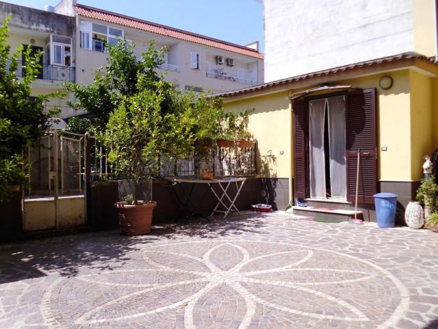 Appartamento in affitto di 55 m² in Via Cirillo