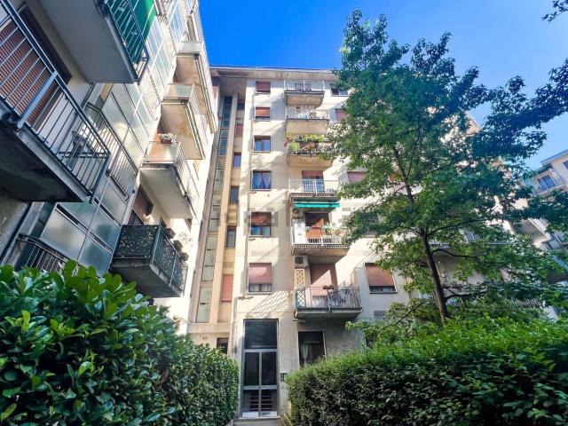 Appartamento in affitto di 55 m² in Via Curio Dentato, 11