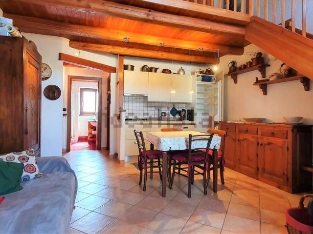 Appartamento in affitto di 55 m² in Via dei Laghi, 41