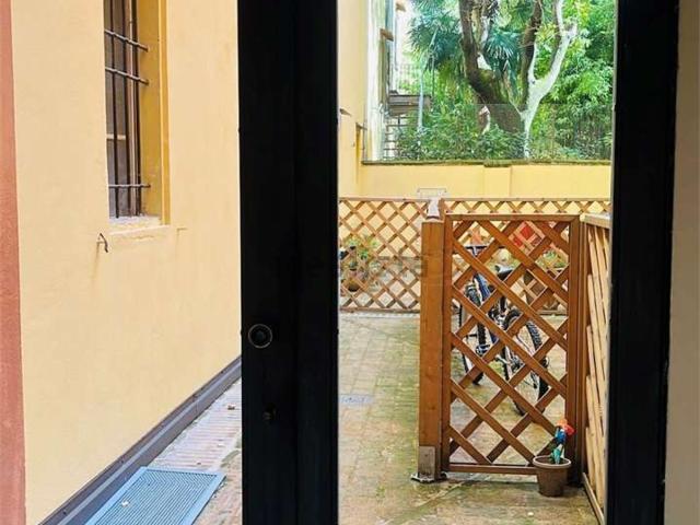 Appartamento in affitto di 55 m² in Via del Borgo di San Pietro, 39