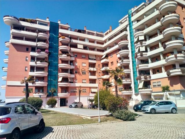 Appartamento in affitto di 55 m² in Via di Acilia, 221