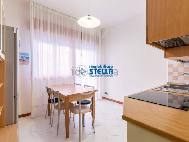 Appartamento in affitto di 55 m² in Via Enotria, 2
