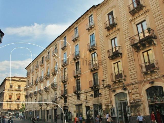 Appartamento in affitto di 55 m² in Via Etnea, 780