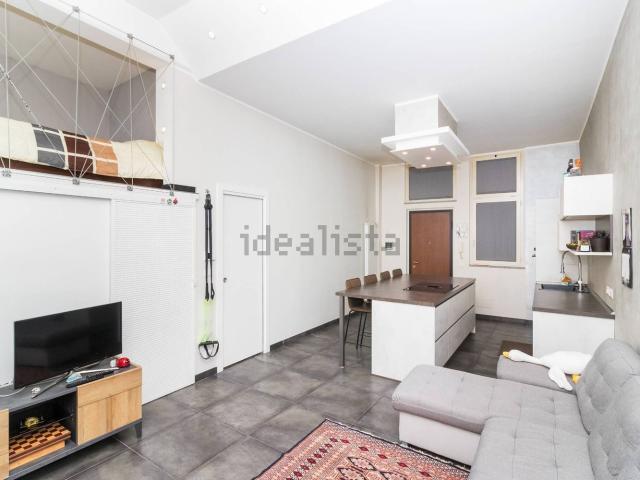 Appartamento in affitto di 55 m² in Via Fréjus, 119