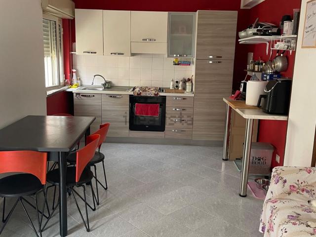 Appartamento in affitto di 55 m² in Via Gebbione, 116