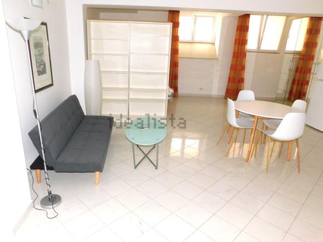 Appartamento in affitto di 55 m² in Via Giosuè Carducci