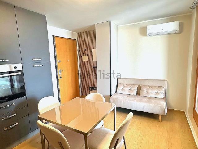 Appartamento in affitto di 55 m² in Via Riva Ligure, 42