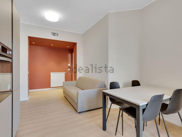 Appartamento in affitto di 55 m² in Via Ruggero di Lauria, 12