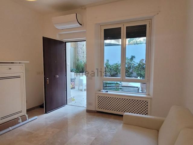 Appartamento in affitto di 55 m² in Via Sebastiano Conca, 8