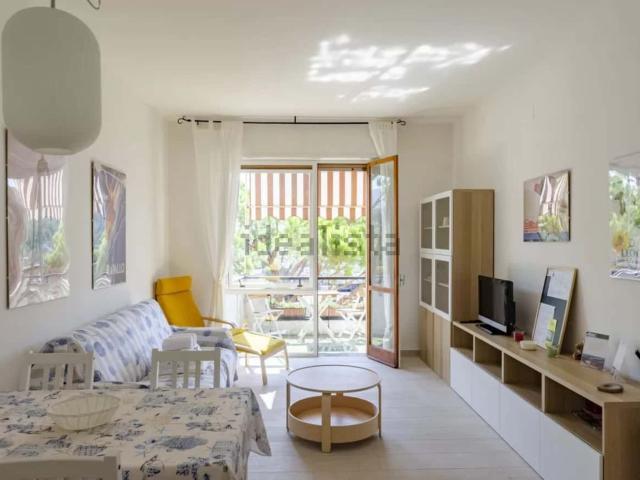 Appartamento in affitto di 55 m² in Viale Privato dei Lauri, 12
