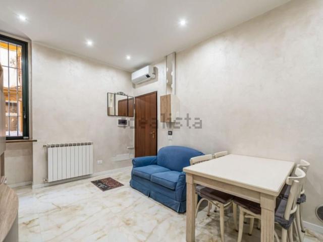 Appartamento in affitto di 56 m² in Via Arquà