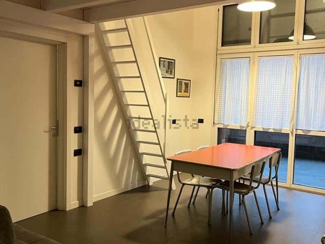 Appartamento in affitto di 56 m² in Via Enrico Cosenz, 54