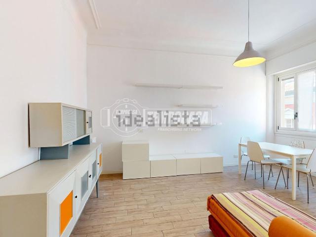 Appartamento in affitto di 56 m² in Via Giulio e Corrado Venini, 95