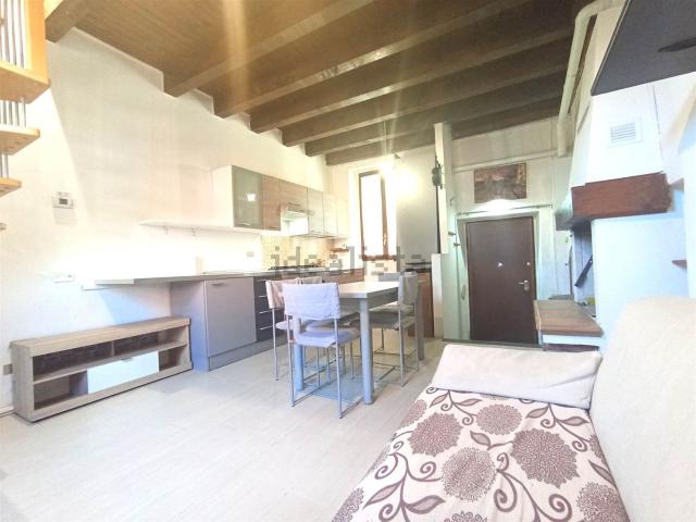 Appartamento in affitto di 56 m²