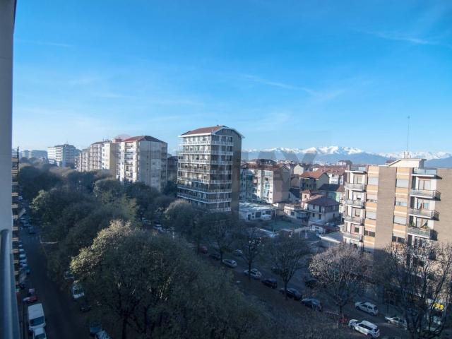 Appartamento in affitto di 58 m² in Corso Bernardino Telesio, 80