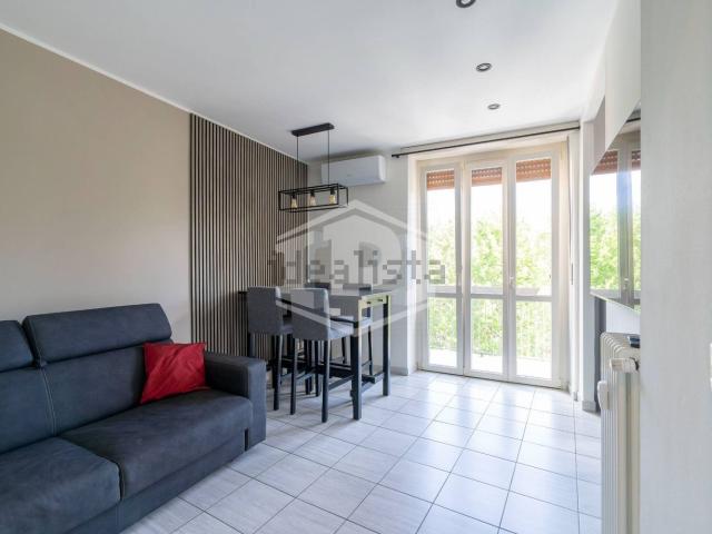Appartamento in affitto di 58 m² in Corso Svizzera, 143