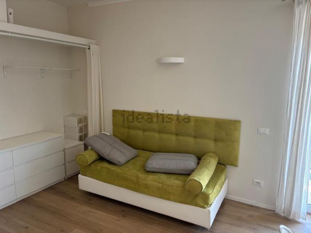 Appartamento in affitto di 58 m² in Via Appia Nuova, 90