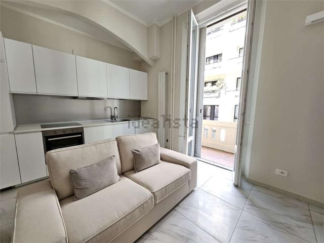 Appartamento in affitto di 58 m² in Via Costanza, 19
