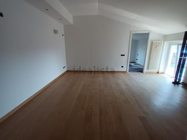 Appartamento in affitto di 58 m² in Via D. Montorfano