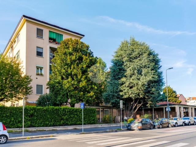 Appartamento in affitto di 58 m² in Via delle Forze Armate, 40