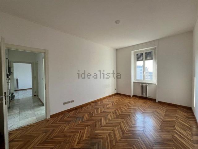 Appartamento in affitto di 58 m² in Via Gabriele d&apos Annunzio, 3
