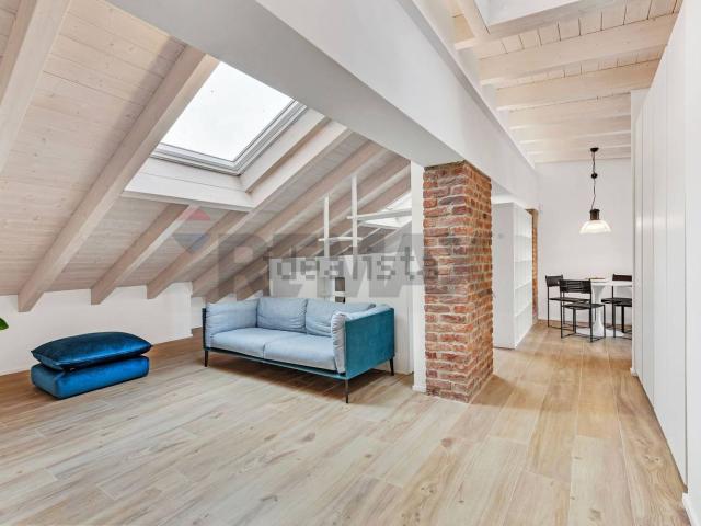 Appartamento in affitto di 58 m² in Via Giovanni Pacini, 54