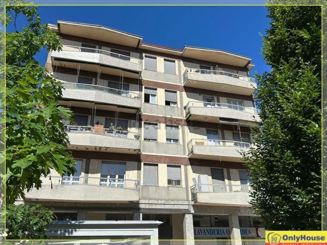 Appartamento in affitto di 58 m² in Via Giacomo Trecourt, 2