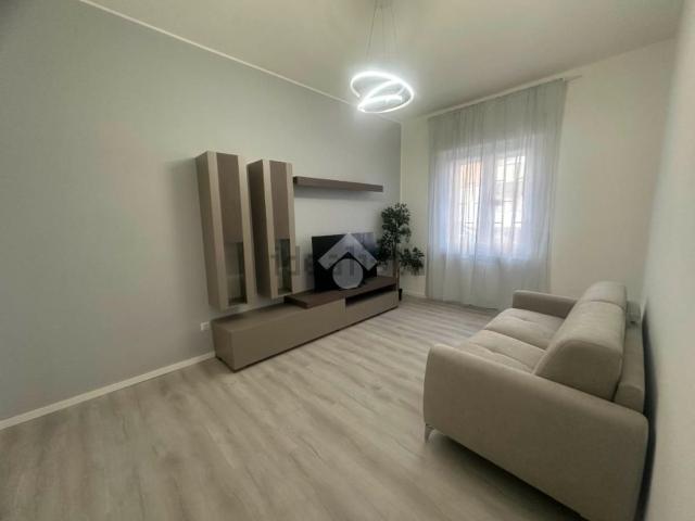 Appartamento in affitto di 58 m² in Via Lesa, 5