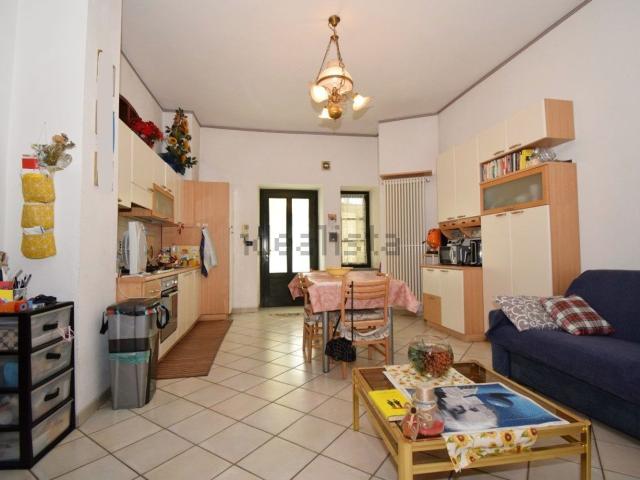 Appartamento in affitto di 58 m² in Via Montebello, 30