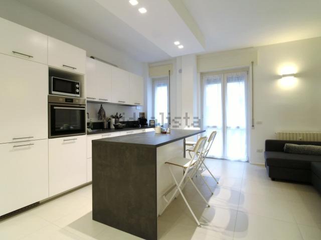 Appartamento in affitto di 58 m² in Via Savona, 110