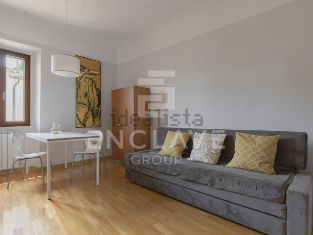 Appartamento in affitto di 58 m² in Via Senese, 195