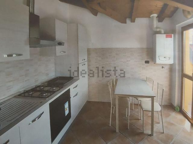 Appartamento in affitto di 63 m² in Strada del Civesio, 4