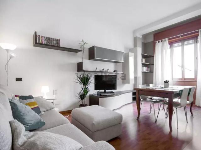 Appartamento in affitto di 63 m² in Via Ascanio Sforza, 61