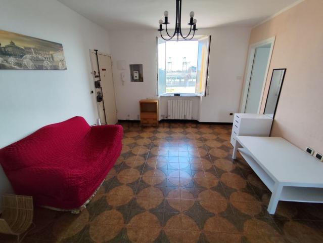 Appartamento in affitto di 63 m² in Via Pra&apos