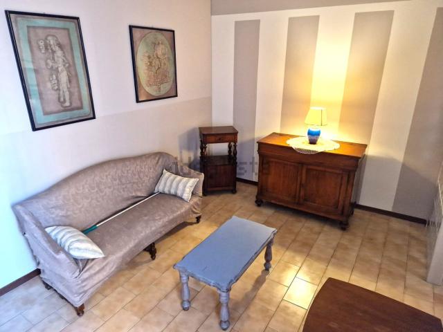 Appartamento in affitto di 63 m² in Via Sant&apos Isaia, 34
