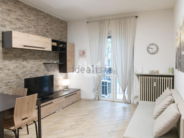 Appartamento in affitto di 60 m² in Piazza Melozzo da Forlì, 7