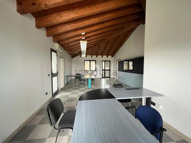 Appartamento in affitto di 60 m² in Via V. Bachelet, 8