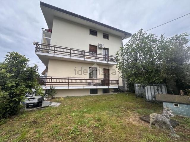 Appartamento in affitto di 60 m² in Via Villa, 126