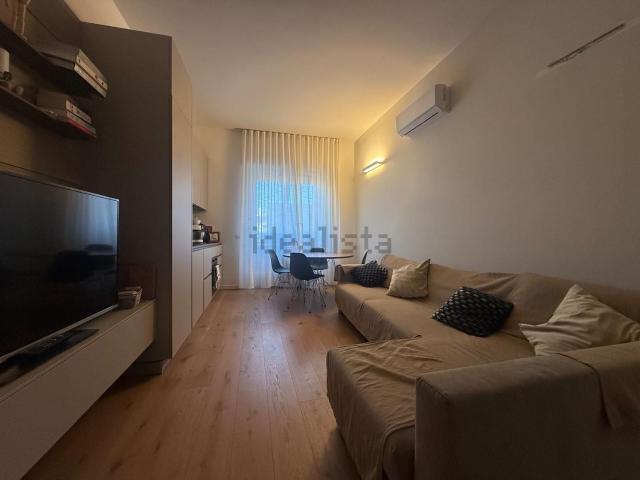 Appartamento in affitto di 60 m² in Via Vittor Pisani, 8
