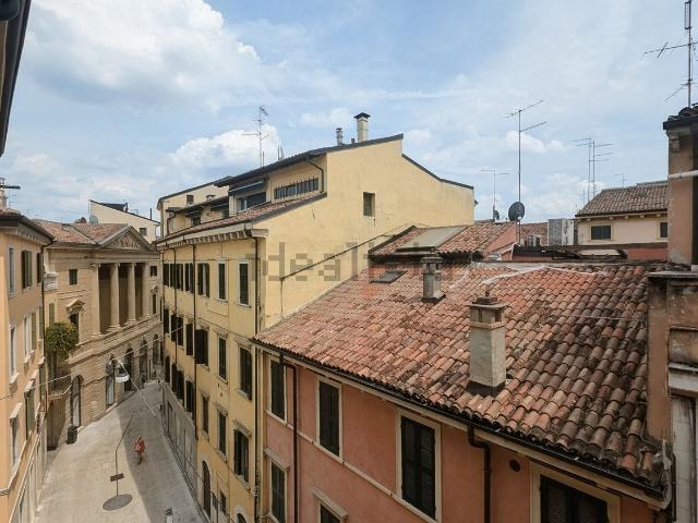 Appartamento in affitto di 60 m² in Via Alberto Mario