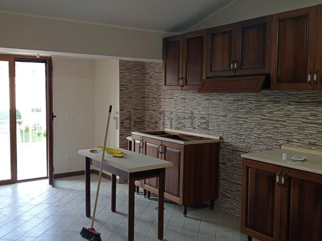 Appartamento in affitto di 60 m² in Via Corradello D&apos Aquino