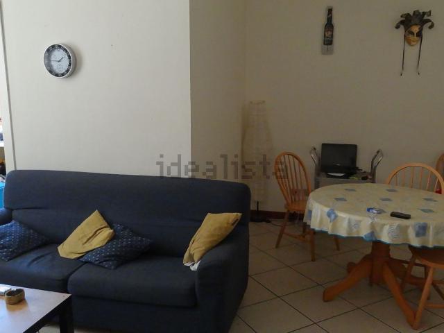 Appartamento in affitto di 60 m² in Via dell&apos Indipendenza, 35