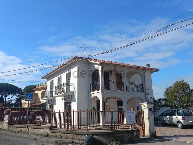 Appartamento in affitto di 60 m² in Via di Vermicino, 568